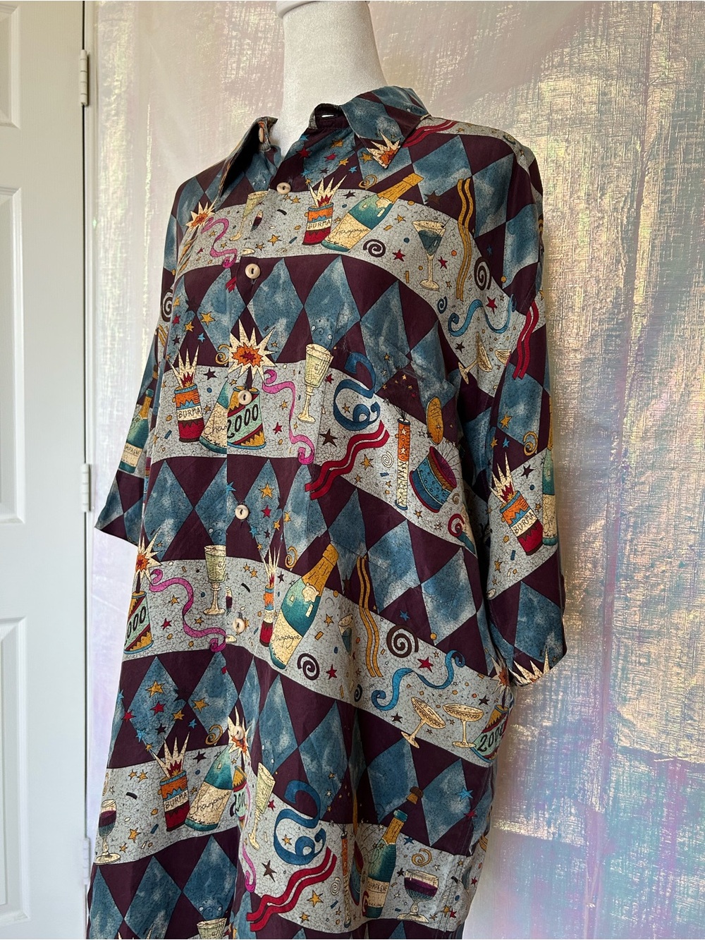 Vintage Y2K Men's Party Print 100% Silk Shirt in Burgundy and Teal